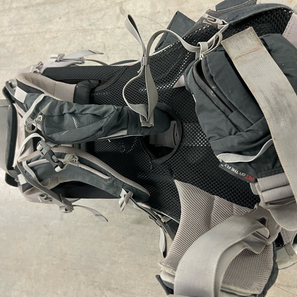 Osprey Gray and Black Men's Backpack - Picture 3 of 15